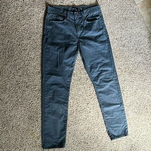 Men’s gray jeans/pants